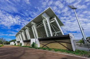 建筑材料的演变与创新